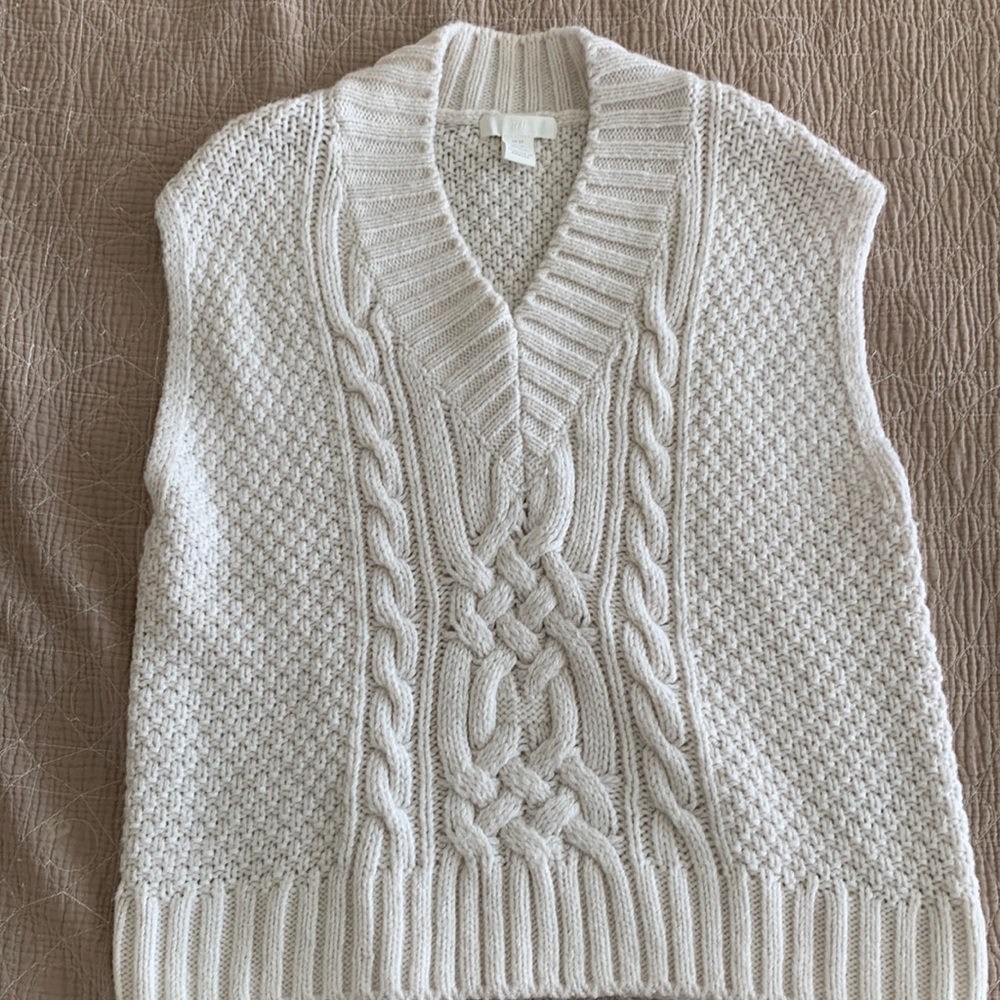 Oversized Ivory Sweater Vest H&M, Like New